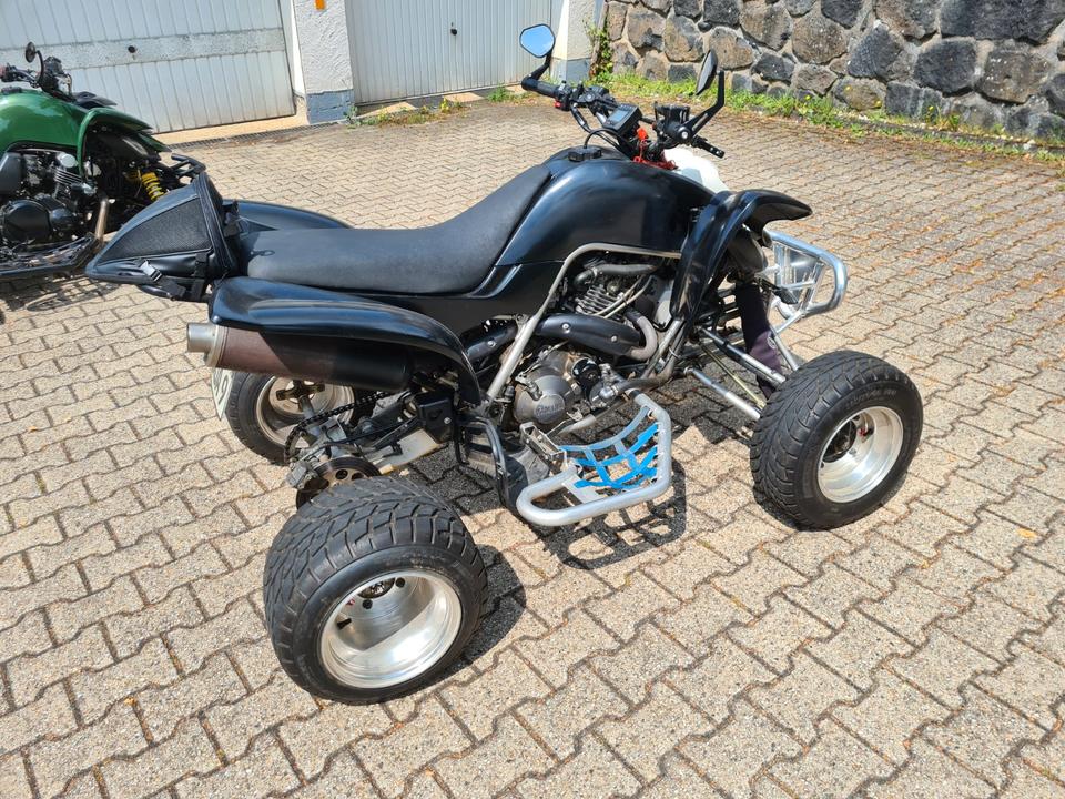Yamaha Raptor YFM 660R 2005 — interior