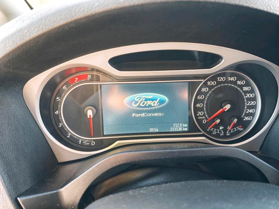 Ford S-Max 2009 — photo 11