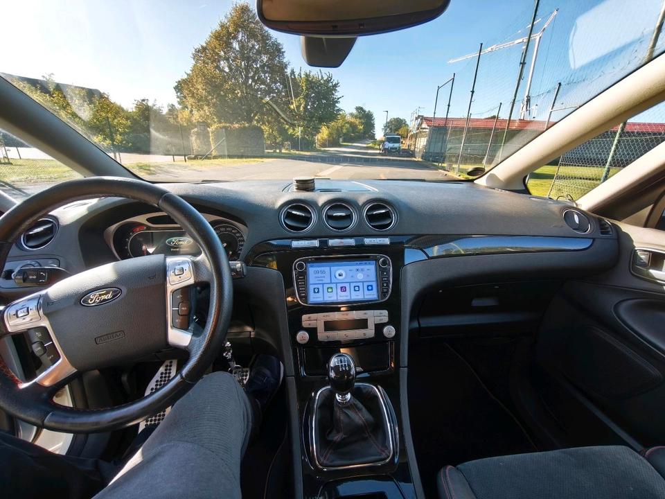 Ford S-Max 2009 — photo 12