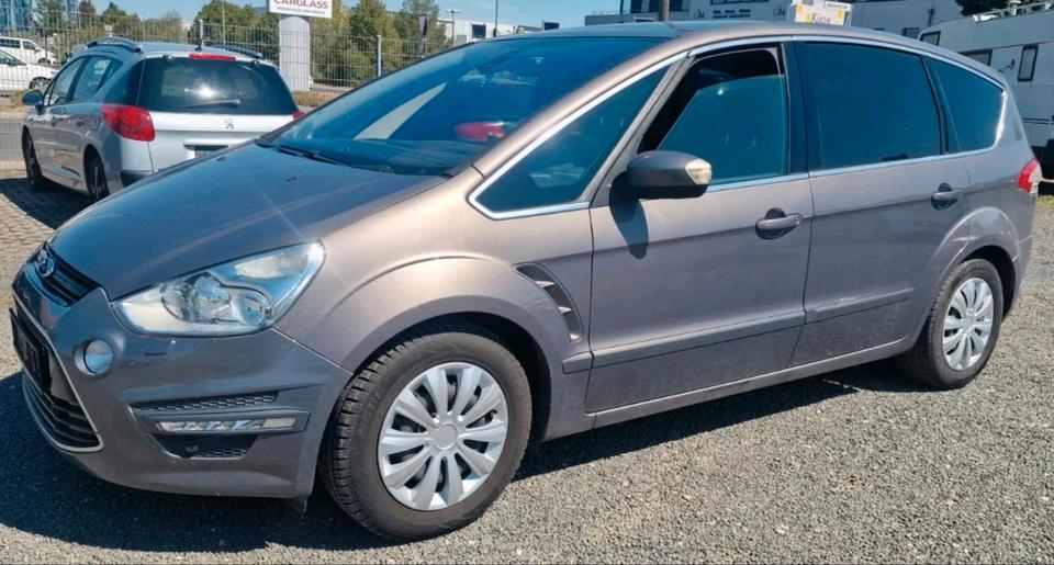 Ford S-Max 2011 — engine