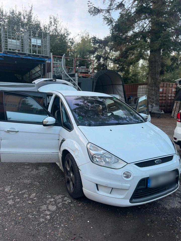 Ford S-Max, 2009
