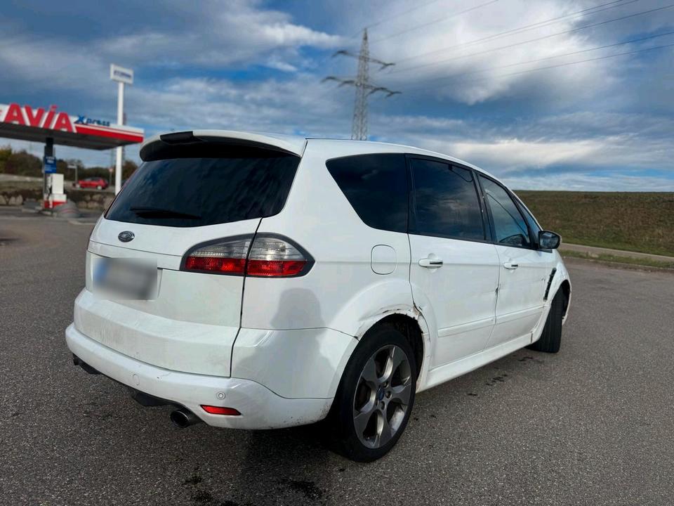 Ford S-Max 2009 — interior