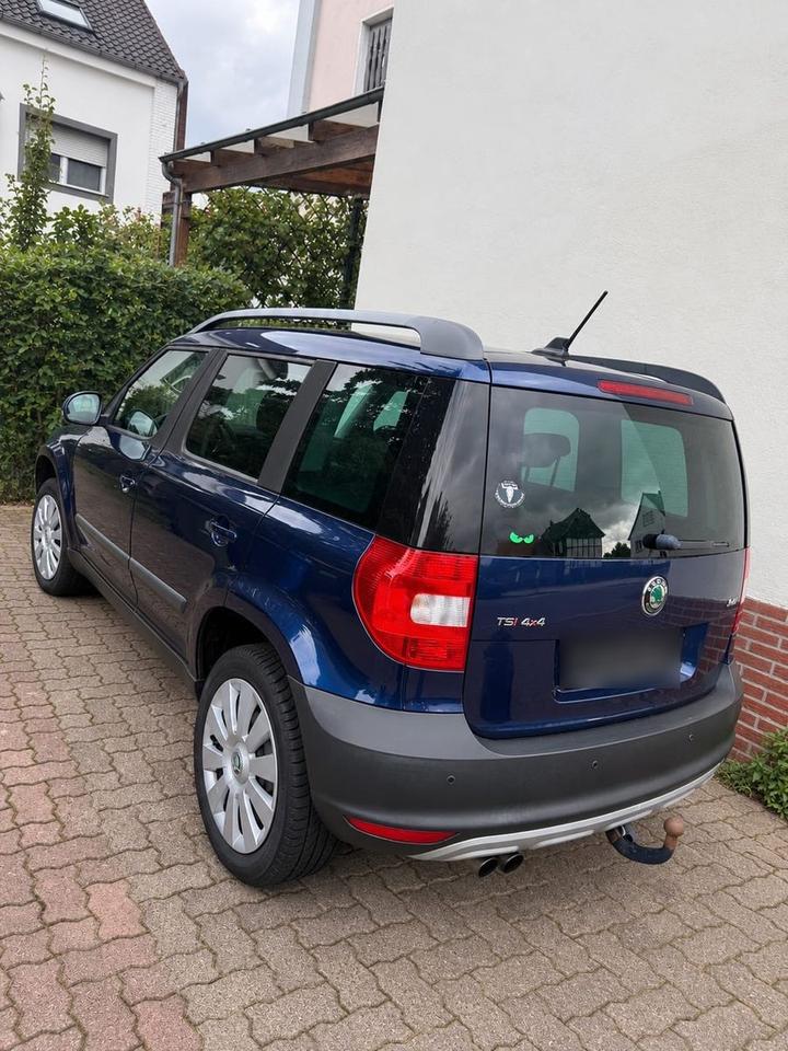 Skoda Yeti 2009 — interior