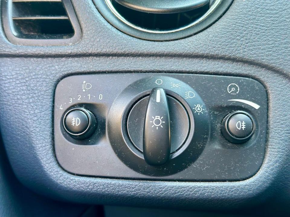 Ford S-Max 2006 — photo 17