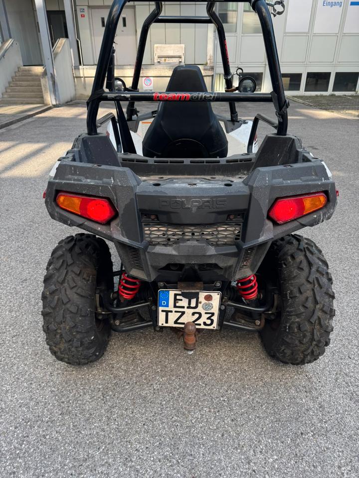 Weitere Motorräder Polaris ACE 325 2015 — interior