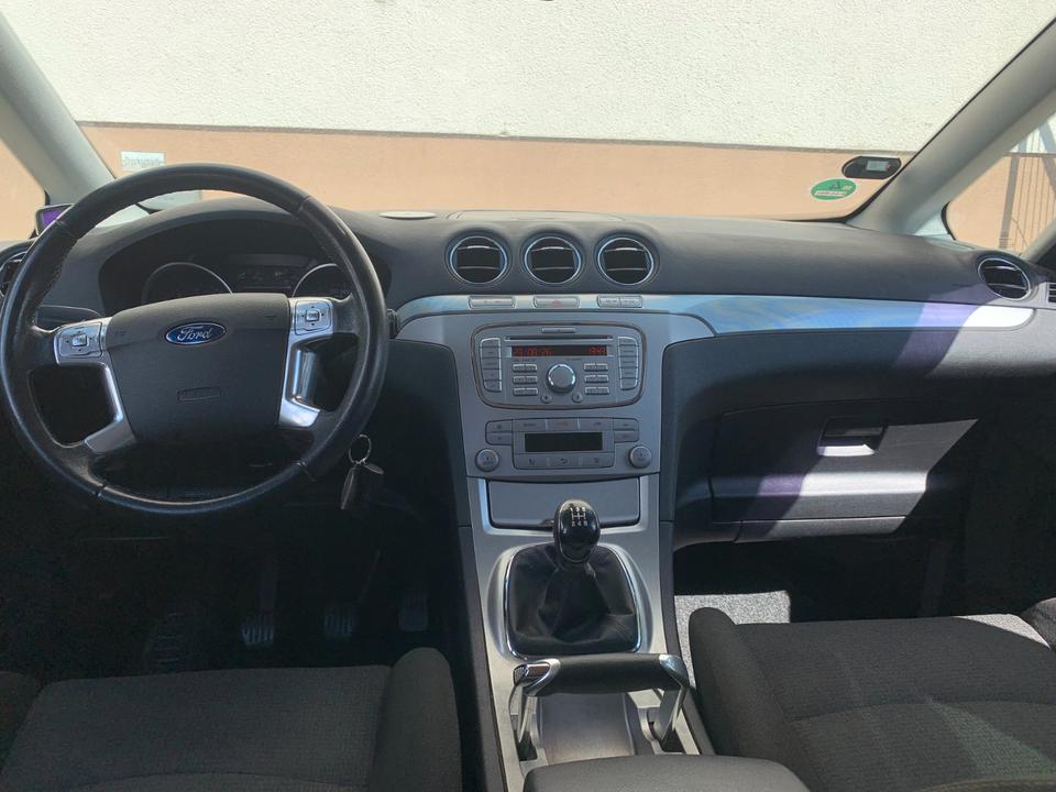 Ford S-Max 2008 — photo 10