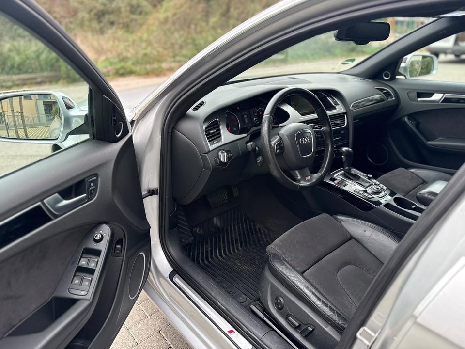 Audi A4 2009 — photo 10