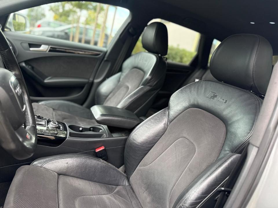 Audi A4 2009 — photo 12