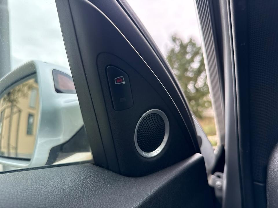 Audi A4 2009 — photo 14