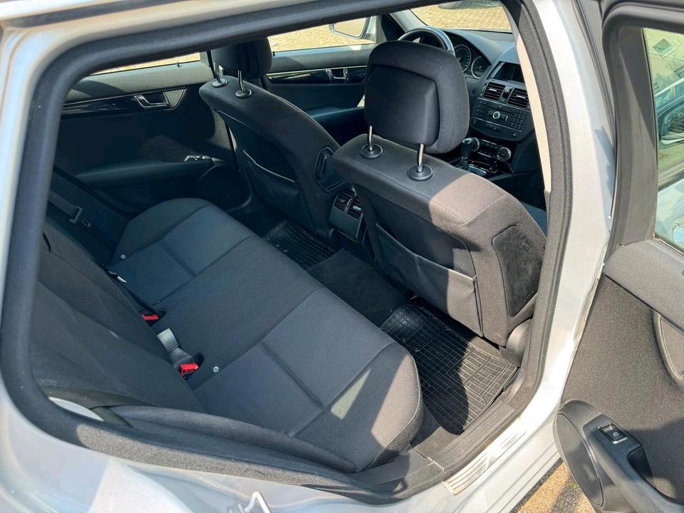 Mercedes Benz C 180 2008 — photo 16