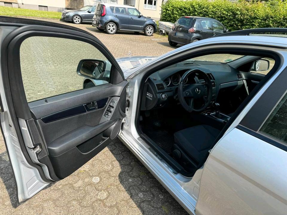 Mercedes Benz C 180 2008 — photo 8