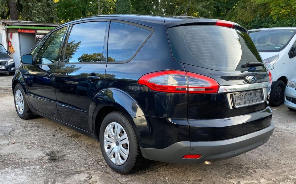 Ford S-Max 2011 — engine