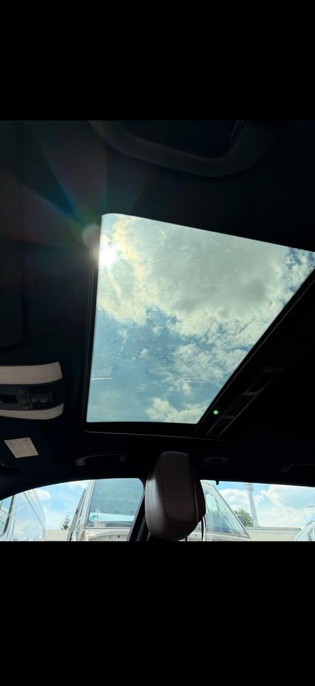 Mercedes Benz E 350 2011 — photo 8