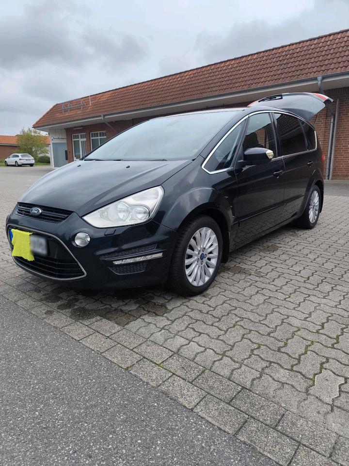 Ford S-Max 2014 — rear view
