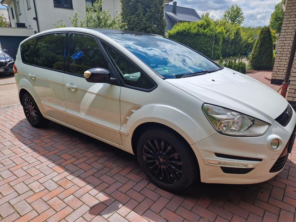 Ford S-Max 2014 — engine
