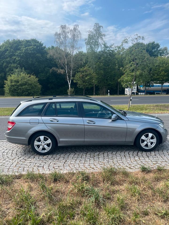 Mercedes Benz C 180 2010 — photo 6