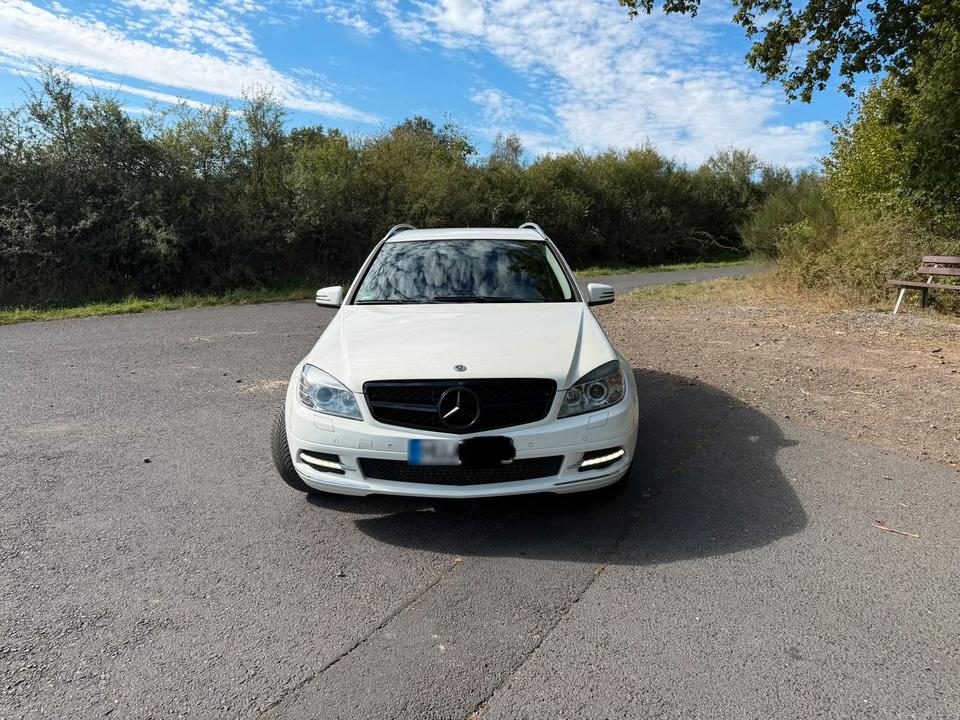 Mercedes Benz C 220 2010 — photo 6