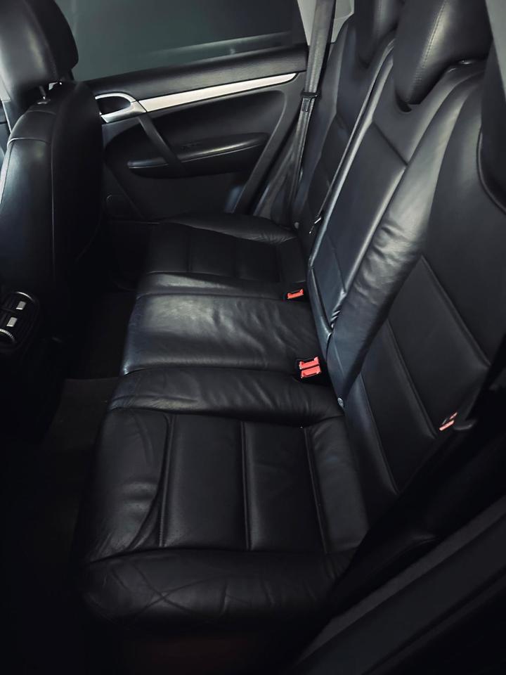Porsche Cayenne 2004 — photo 18