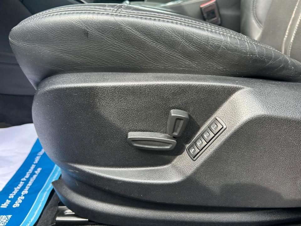 Ford S-Max 2014 — photo 15