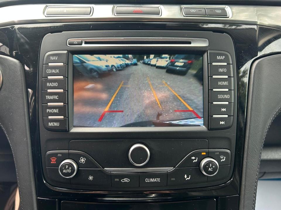 Ford S-Max 2014 — photo 19