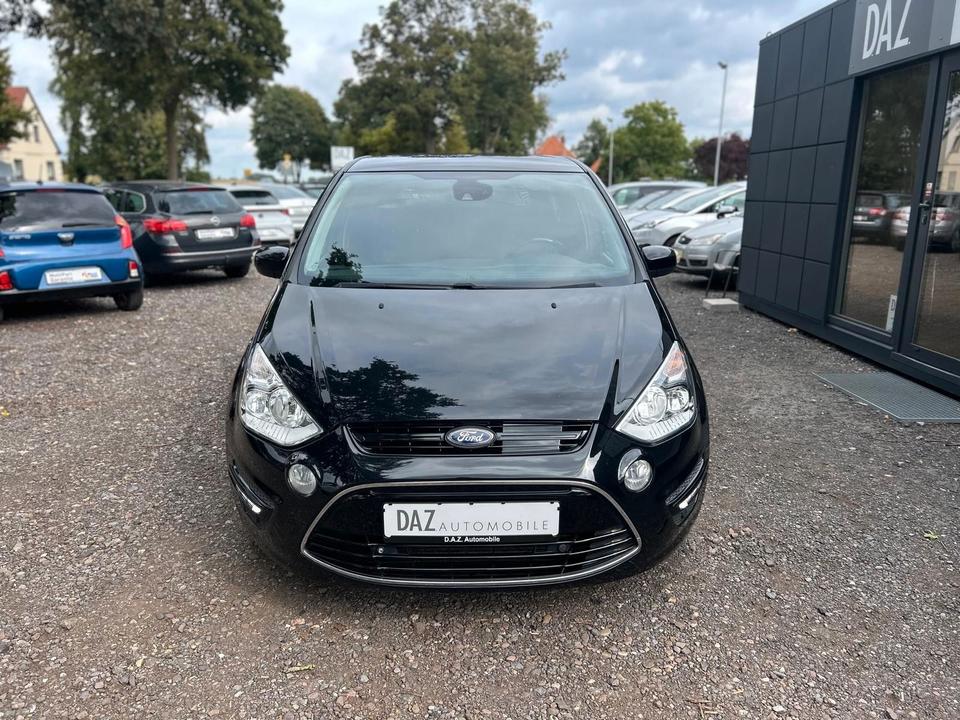 Ford S-Max 2014 — rear view