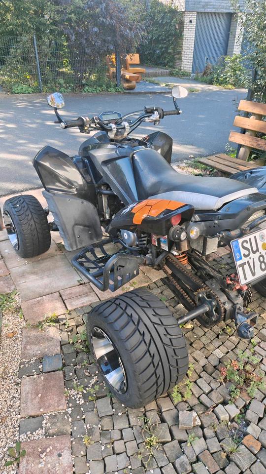 Weitere Motorräder Gelöscht • Adly Hurricane 500s LOF 2011 — двигун 499 ccm