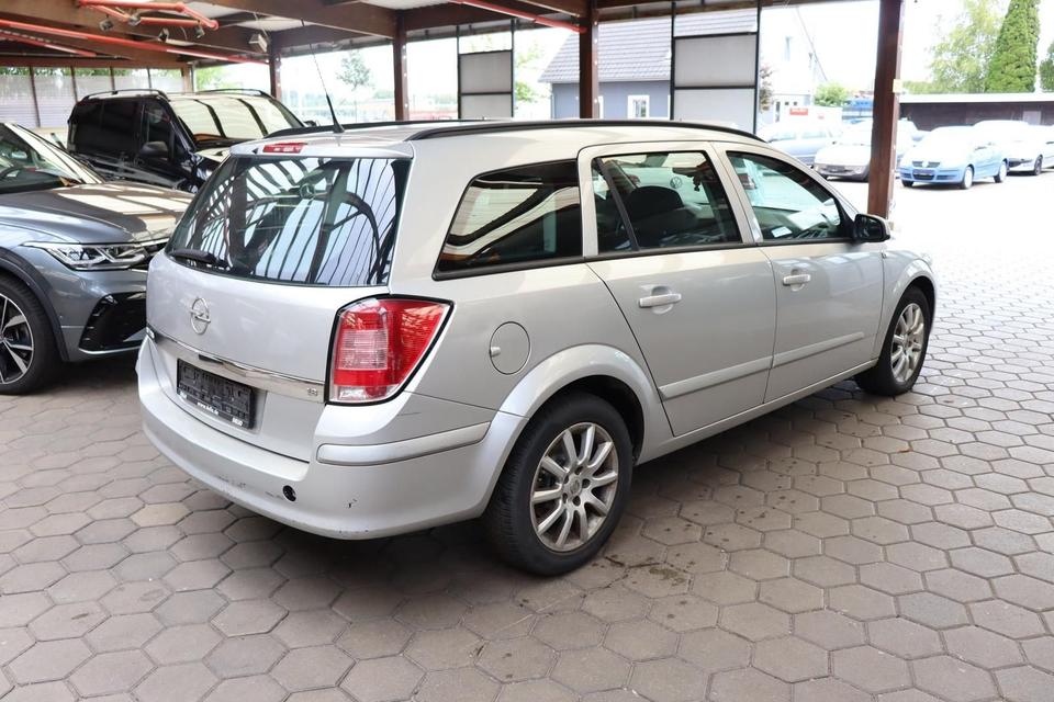Opel Astra 2008 — engine