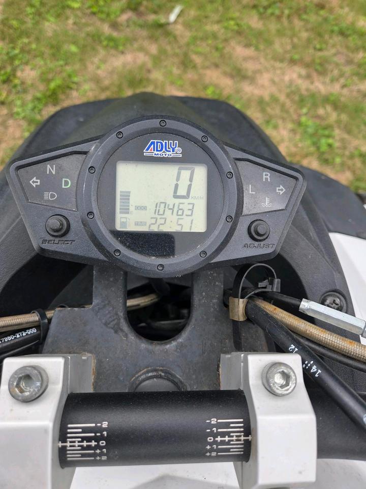 Weitere Motorräder Meins ein sehr gute Qurd 2013 — rear view