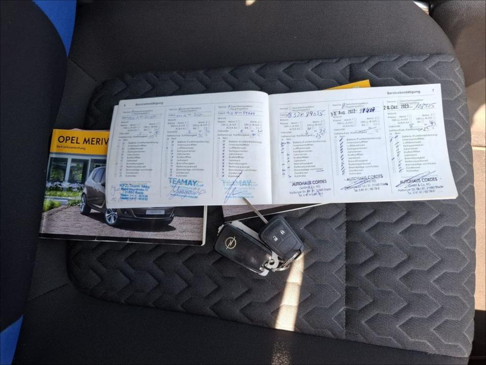 Opel Meriva 2013 — photo 15