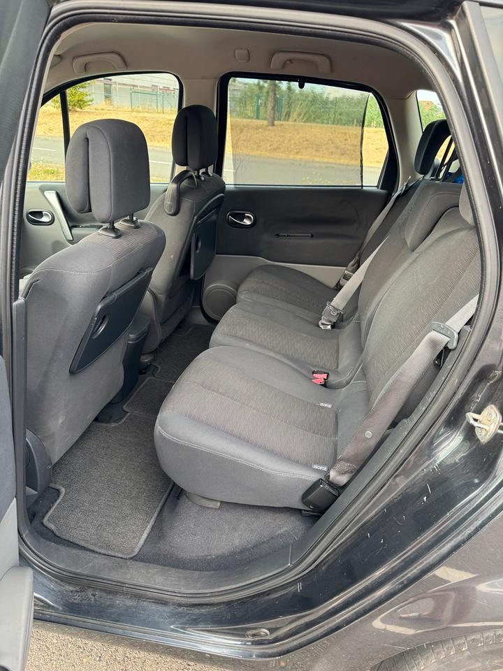 Renault Scenic 2007 — photo 14
