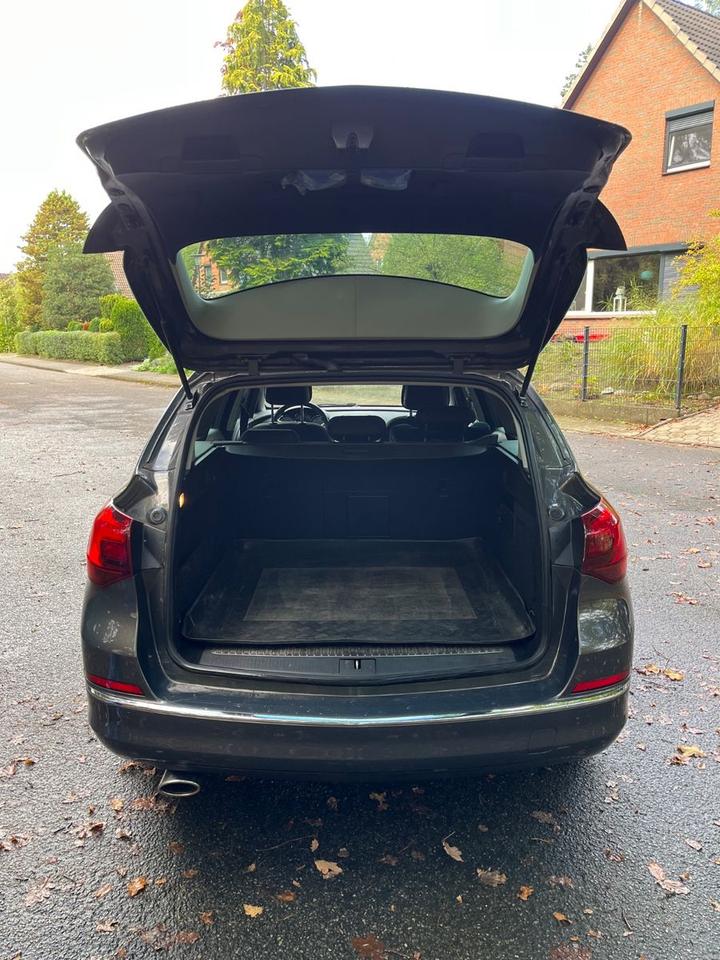 Opel Astra 2014 — engine