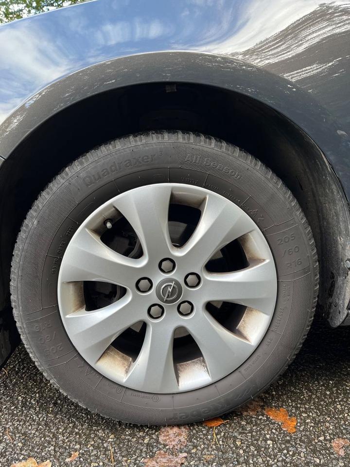 Opel Astra 2014 — photo 5