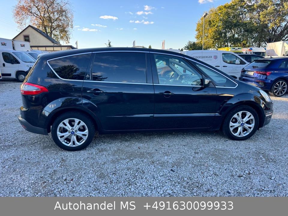 Ford S-Max 2013 — photo 13
