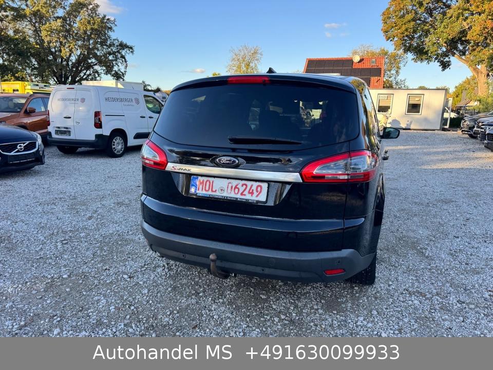 Ford S-Max 2013 — photo 15