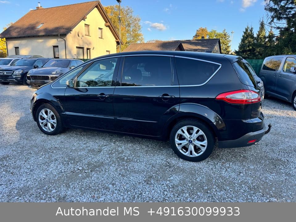 Ford S-Max 2013 — photo 22