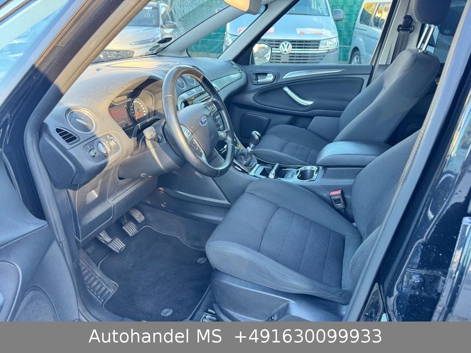 Ford S-Max 2013 — photo 25