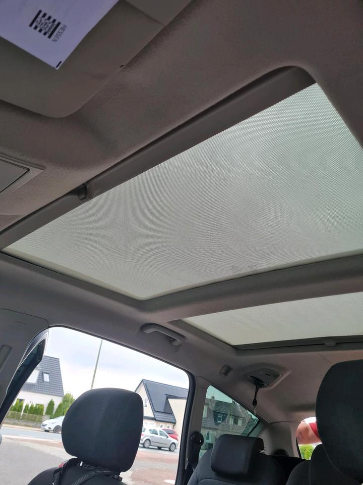 Ford S-Max 2008 — photo 11