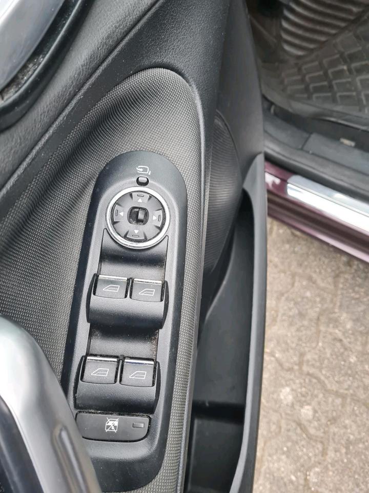 Ford S-Max 2008 — photo 13