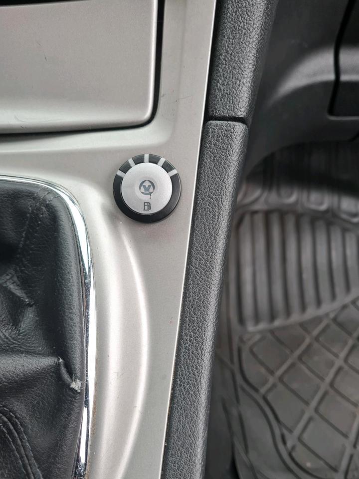 Ford S-Max 2008 — photo 15