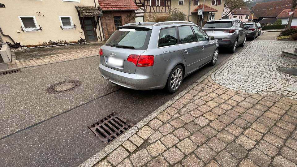 Audi A4 2007 — engine
