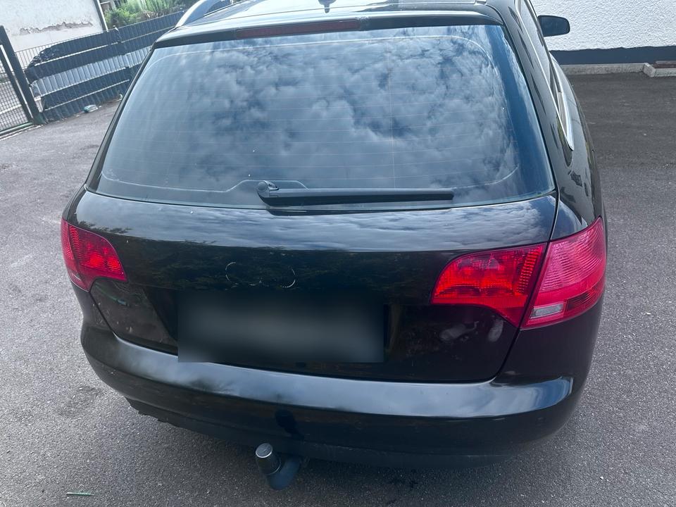 Audi A4 2005 — photo 9