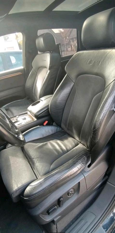 Audi Q7 2008 — interior