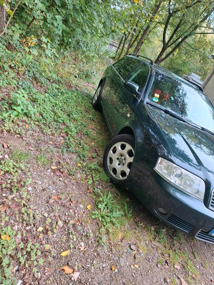 Audi A6 2004 — салон