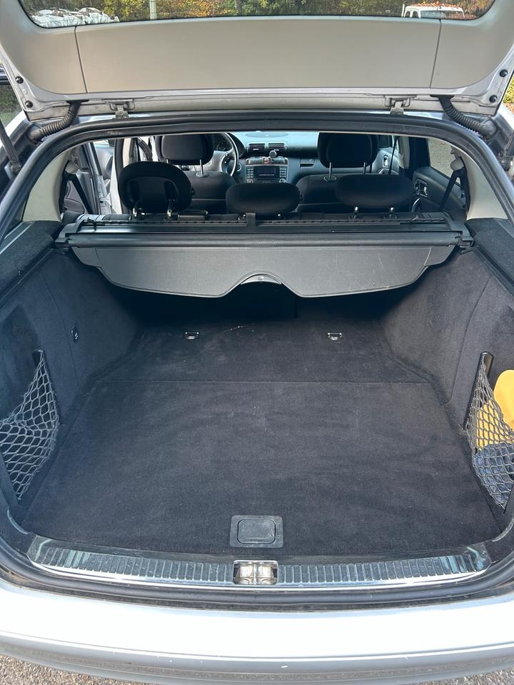 Mercedes Benz C 200 2005 — photo 10