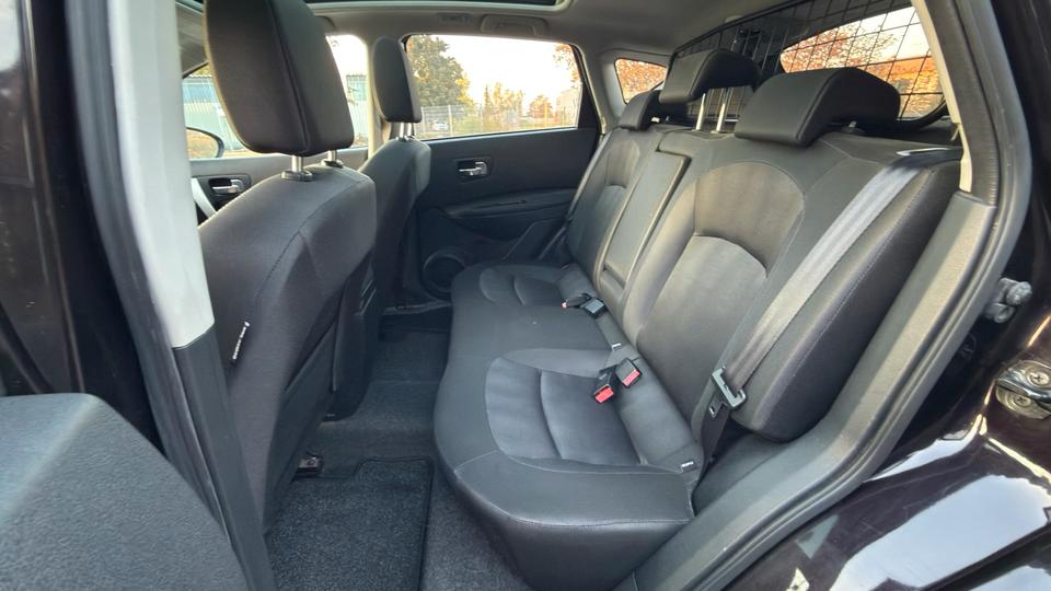 Nissan Qashqai 2012 — photo 20
