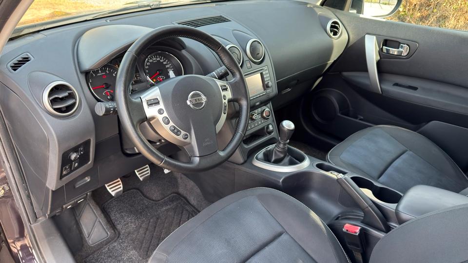 Nissan Qashqai 2012 — photo 9
