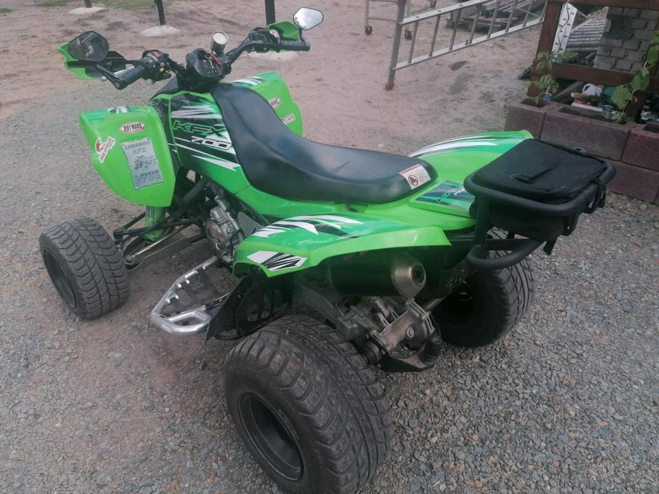 Kawasaki KFX700 2006 — engine