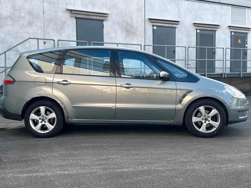 Ford S-Max 2009 — engine