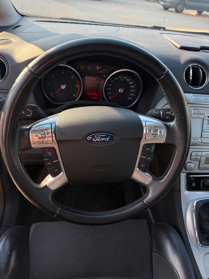 Ford S-Max 2006 — photo 13
