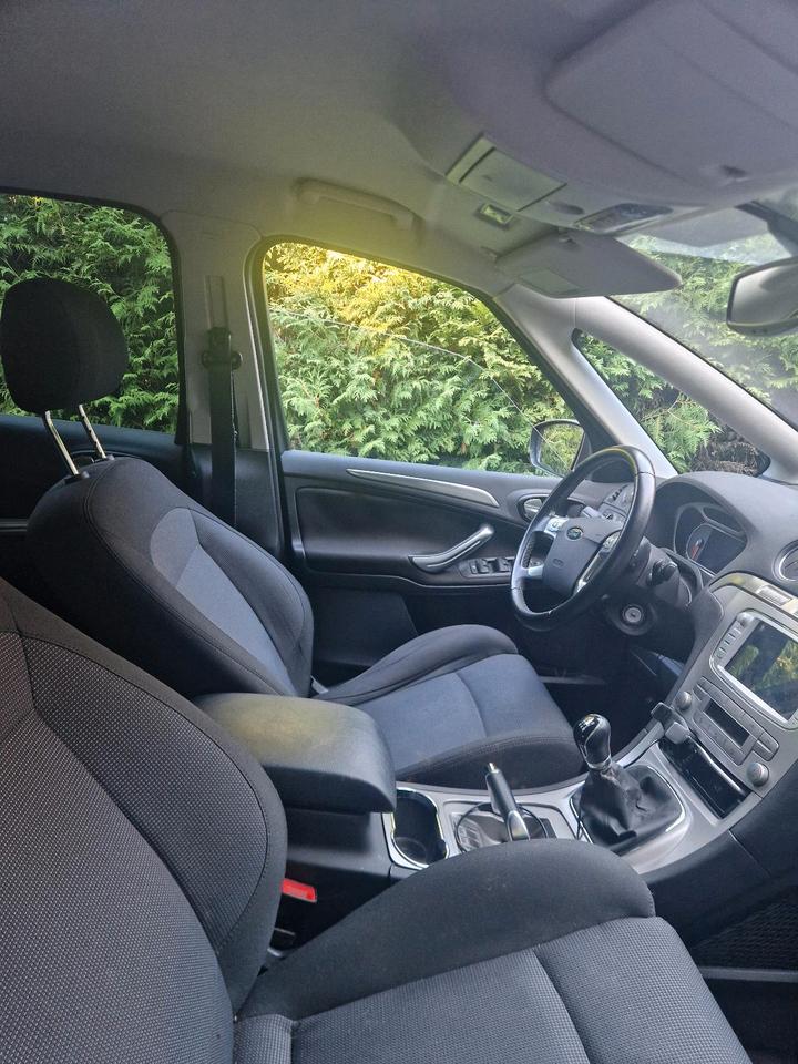 Ford S-Max 2008 — interior